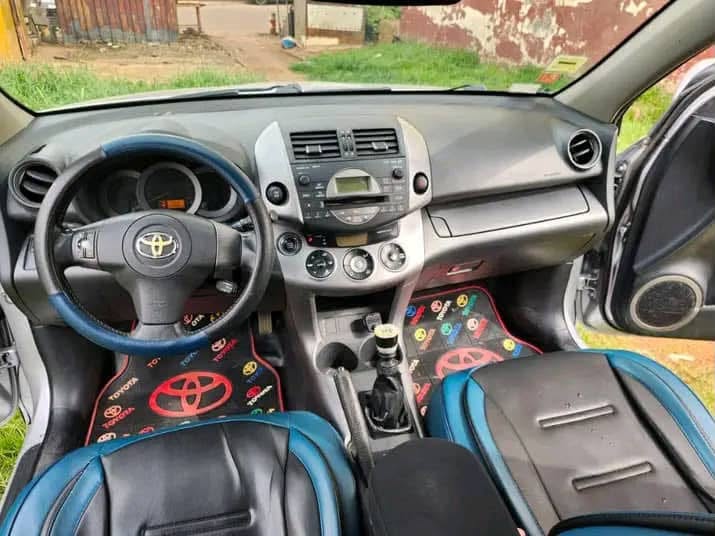Toyota RAV4 2008