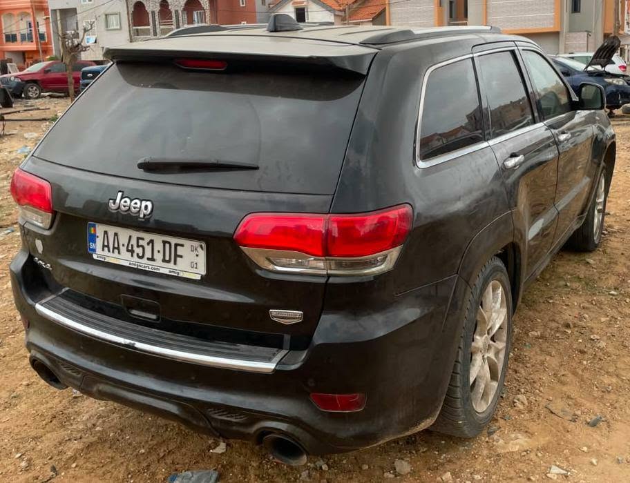 Jeep Grand Cherokee Summit*