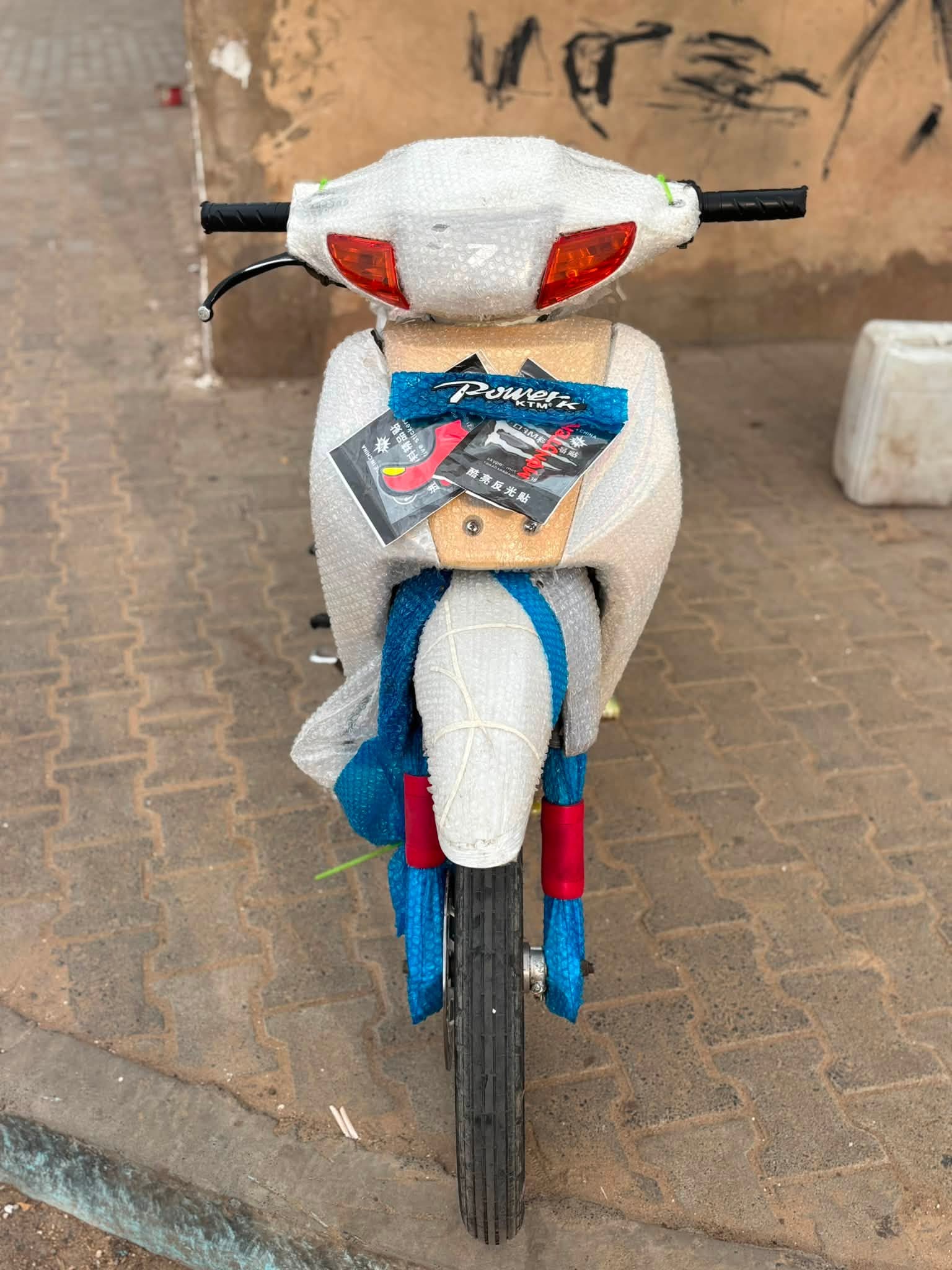 Ktm disponible avec papier