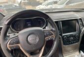 Jeep Grand Cherokee Summit*